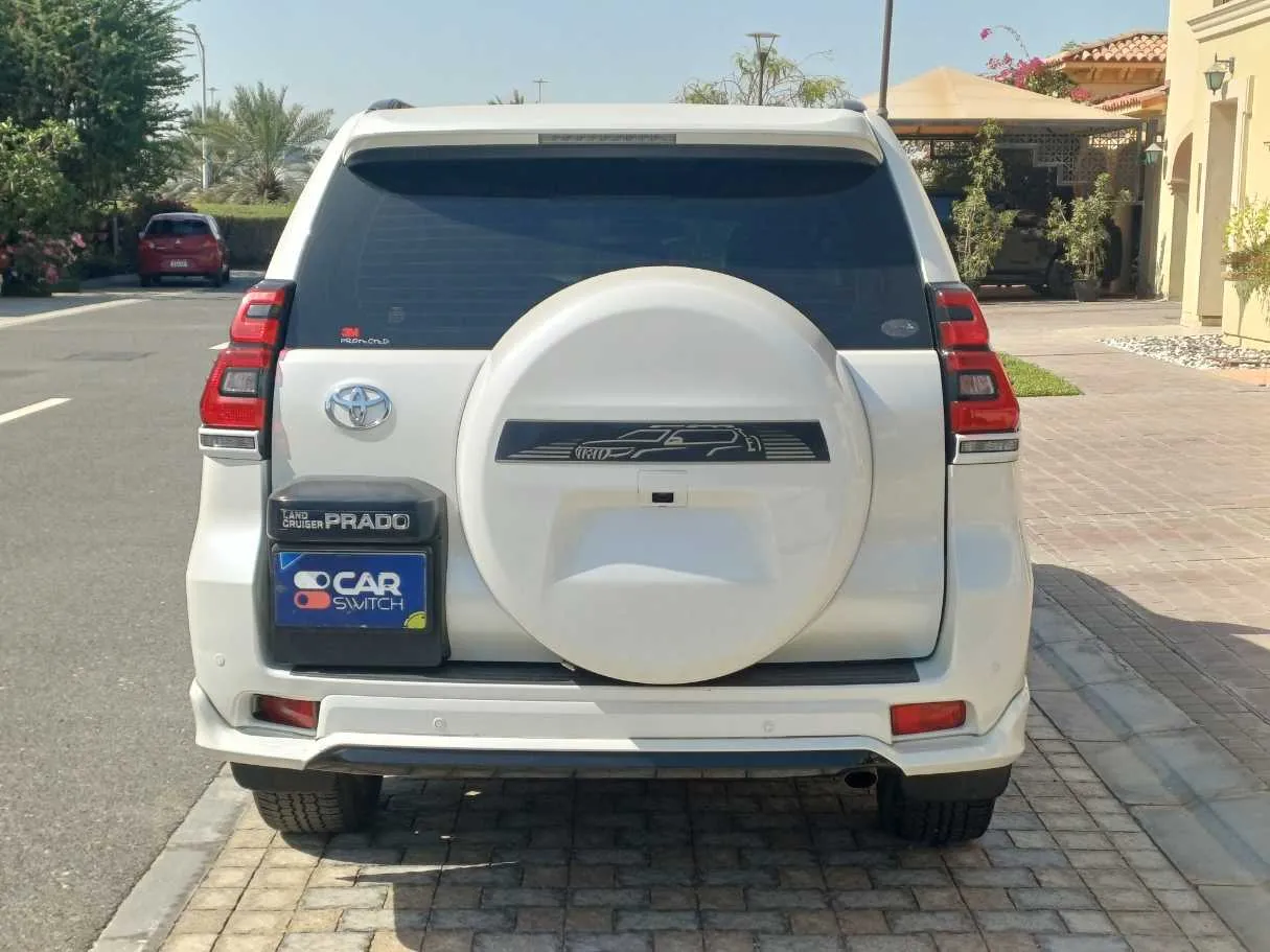 Car image 6