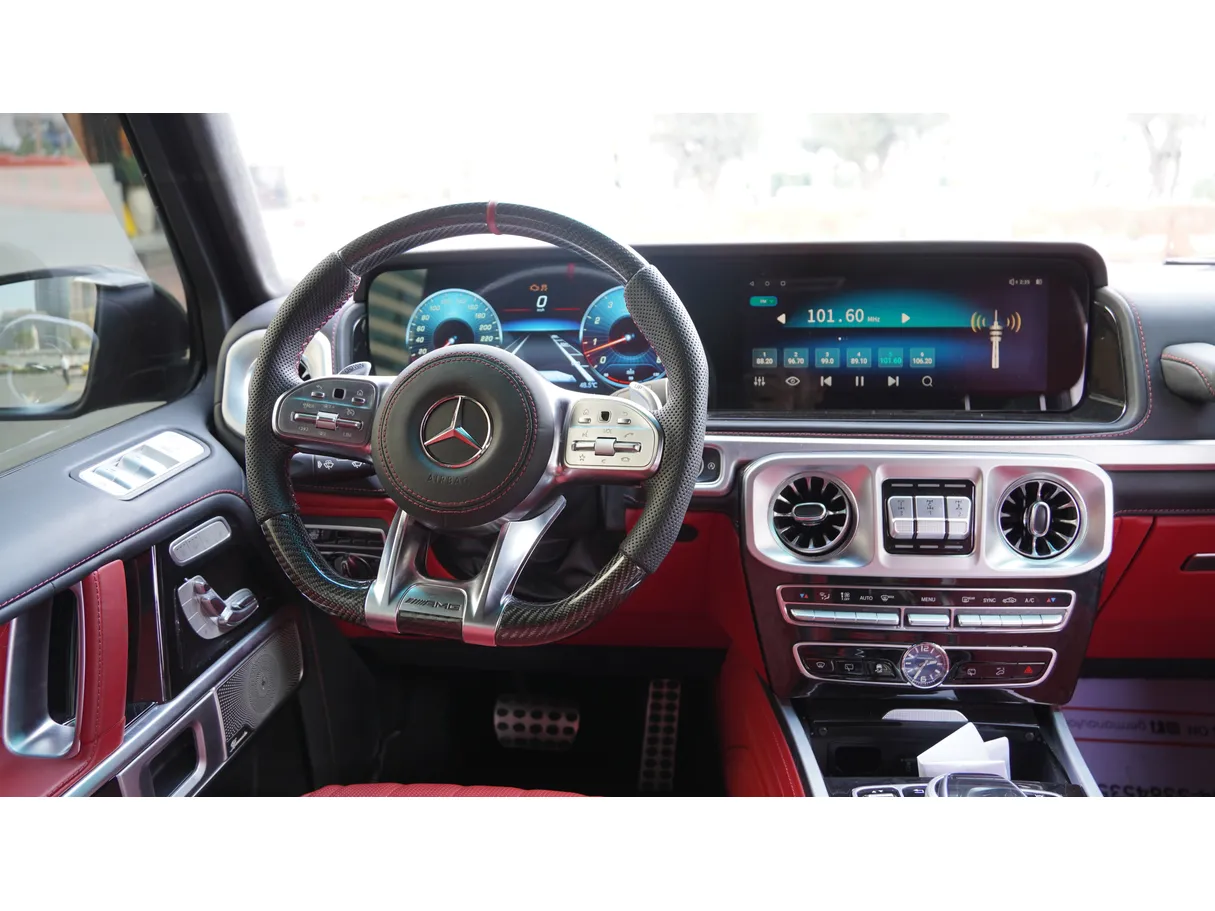 Car image 6