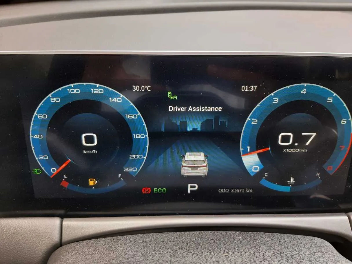 Car image 18