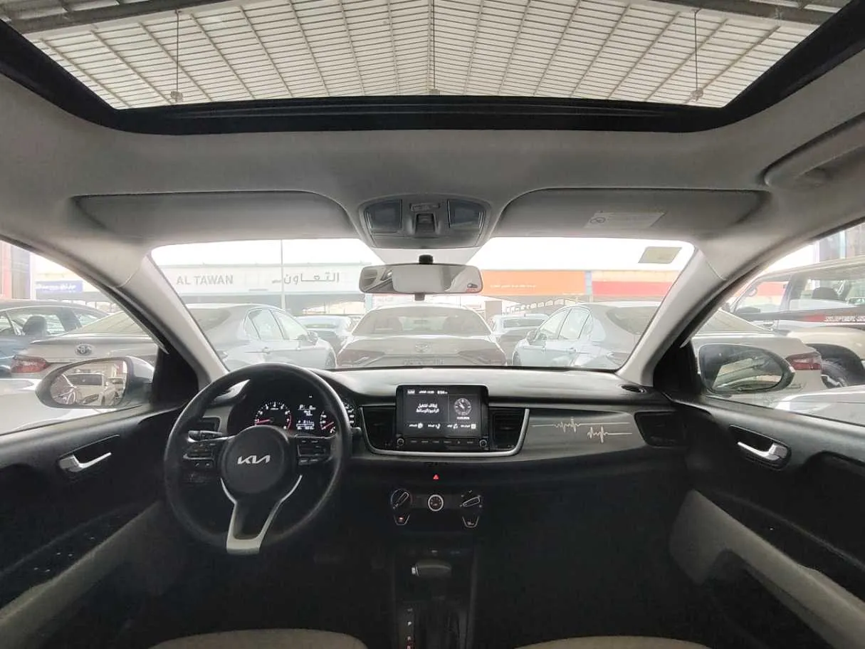 Car image 20