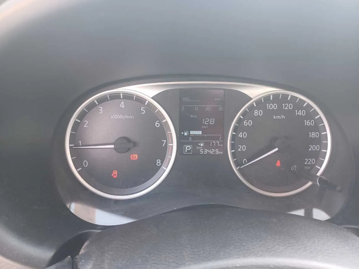 Car image 20