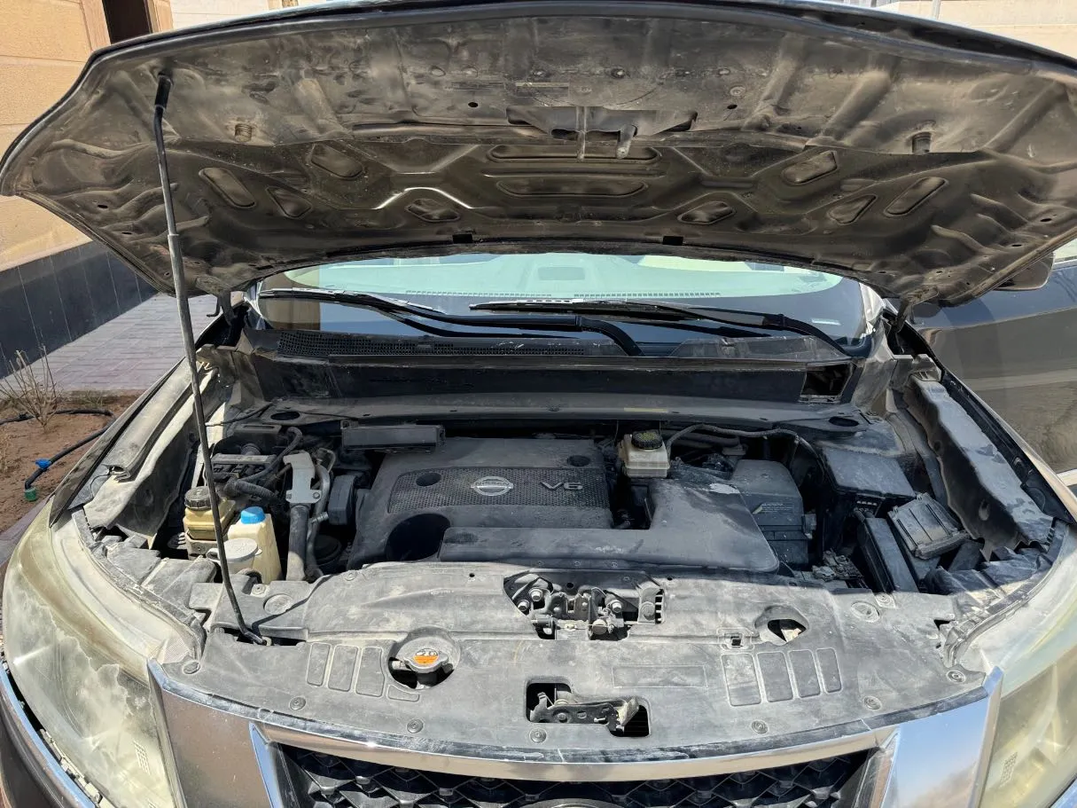 Car image 26