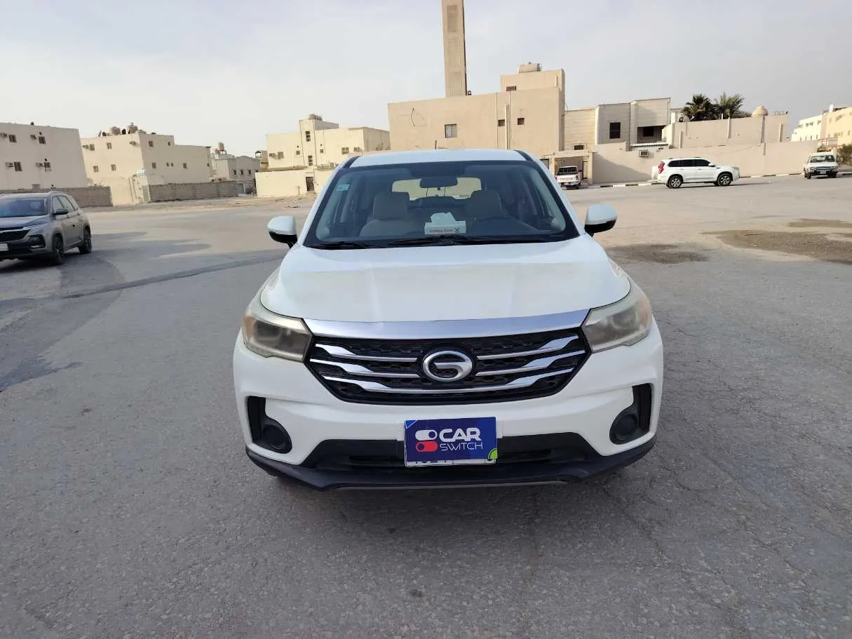 Car image 2