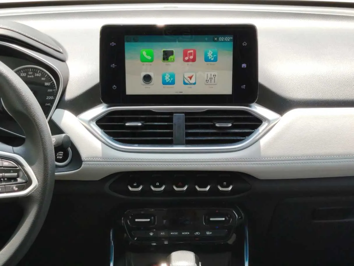 Car image 21