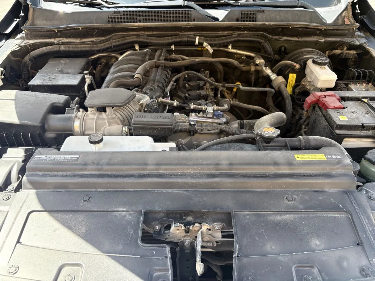 Car image 30