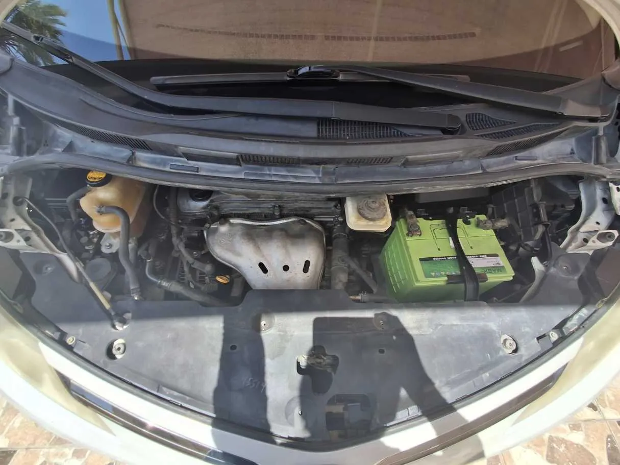Car image 21
