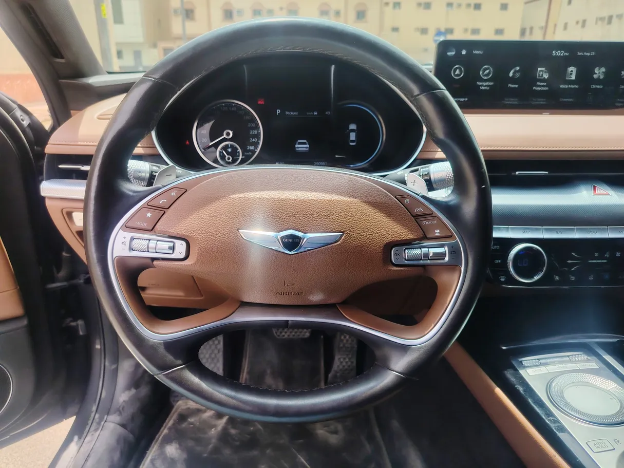 Car image 22