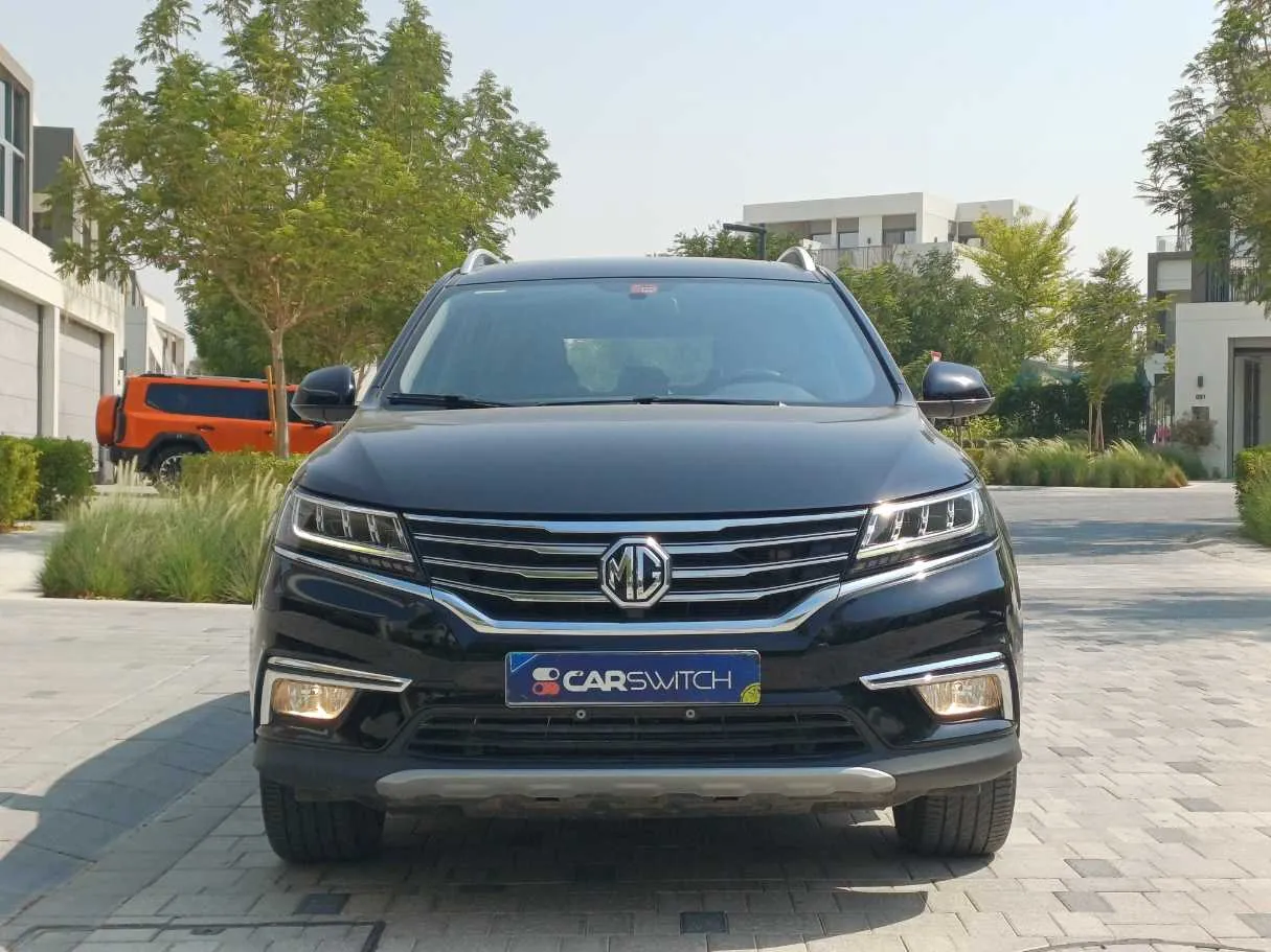 Car image 2