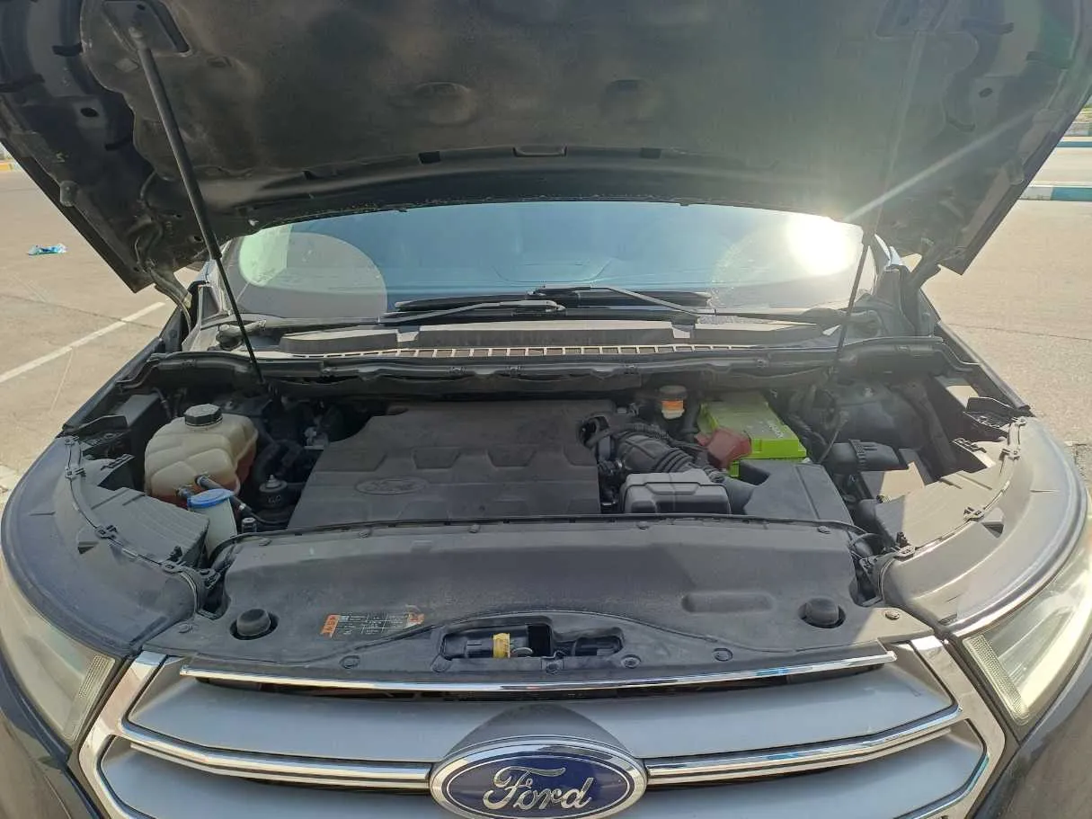 Car image 25