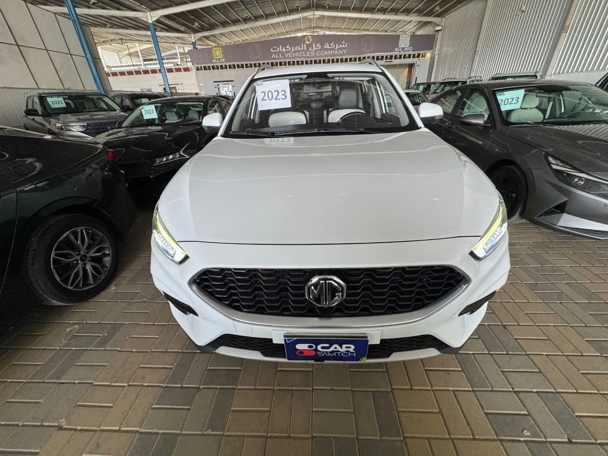 Car image 2