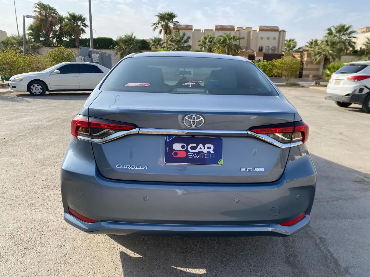 Car image 6