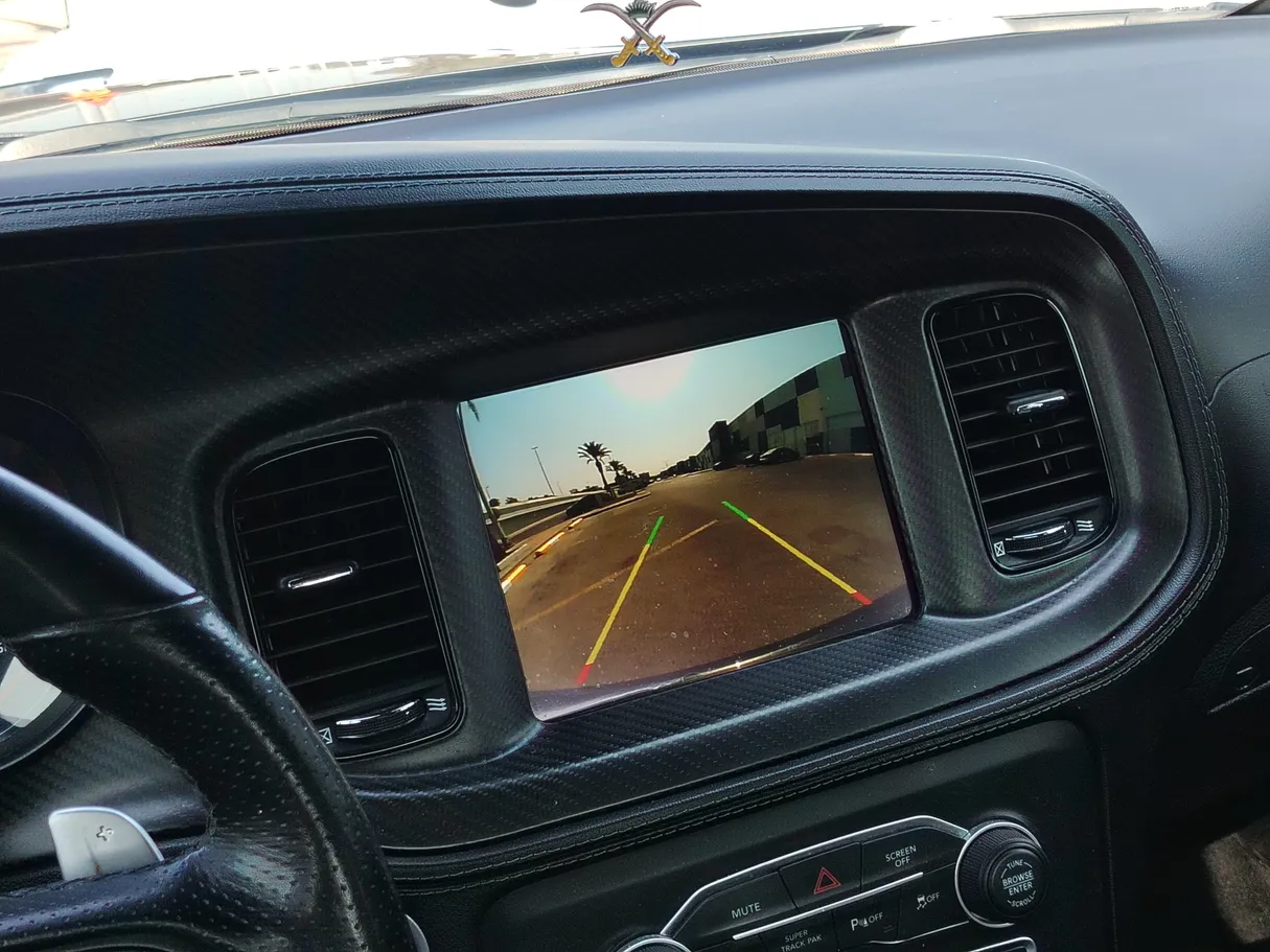 Car image 28