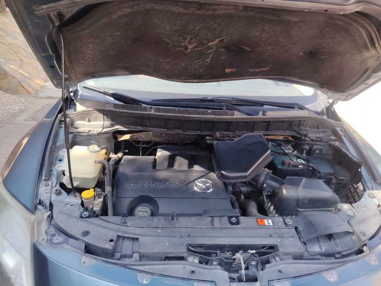 Car image 29