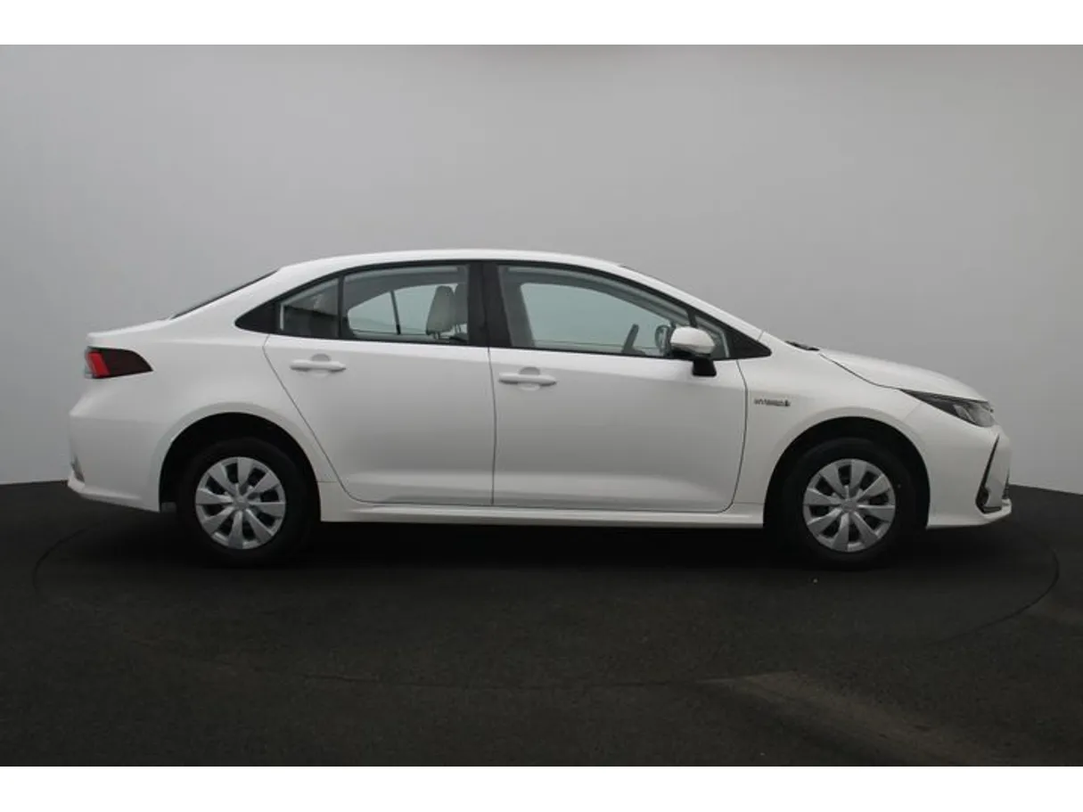 Car image 13