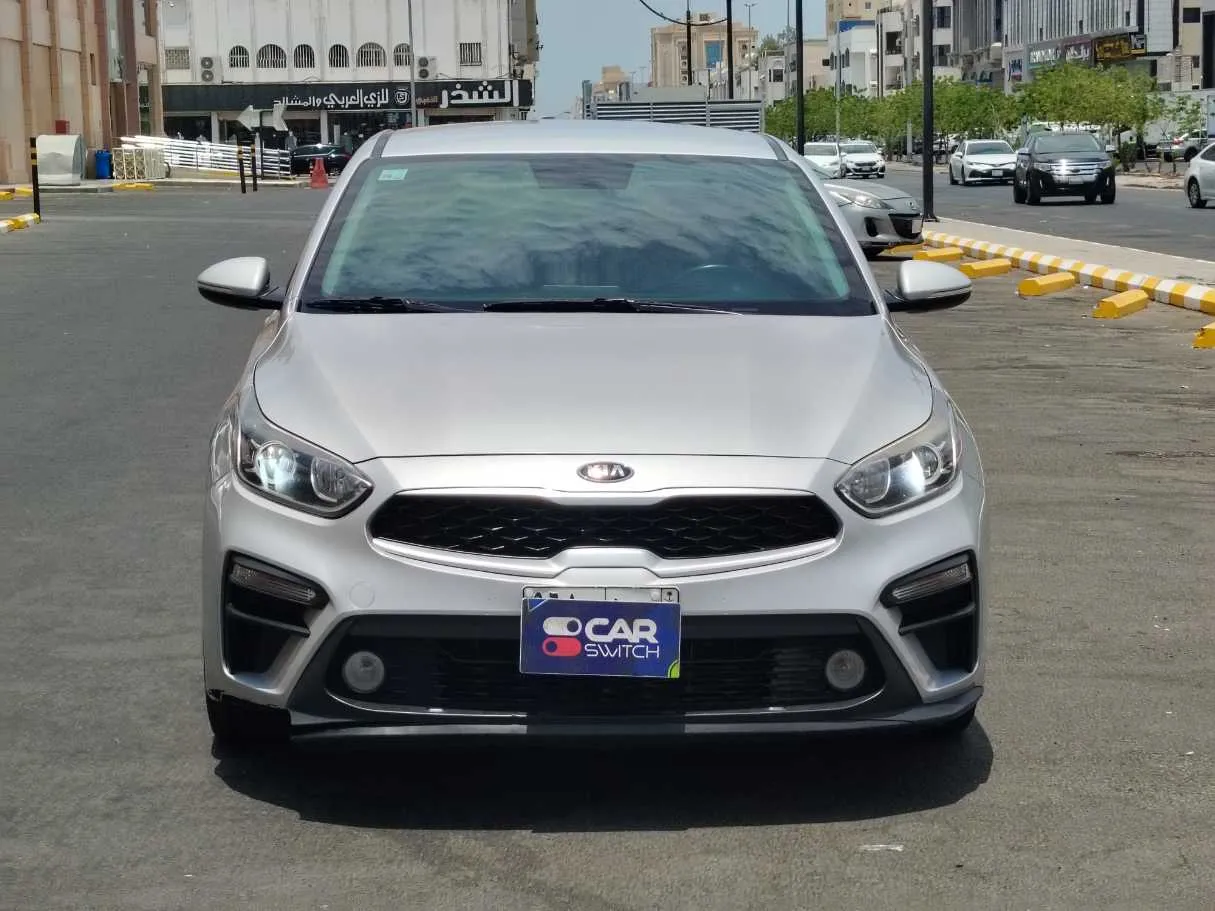 Car image 2
