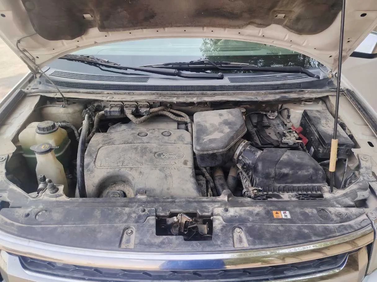 Car image 31