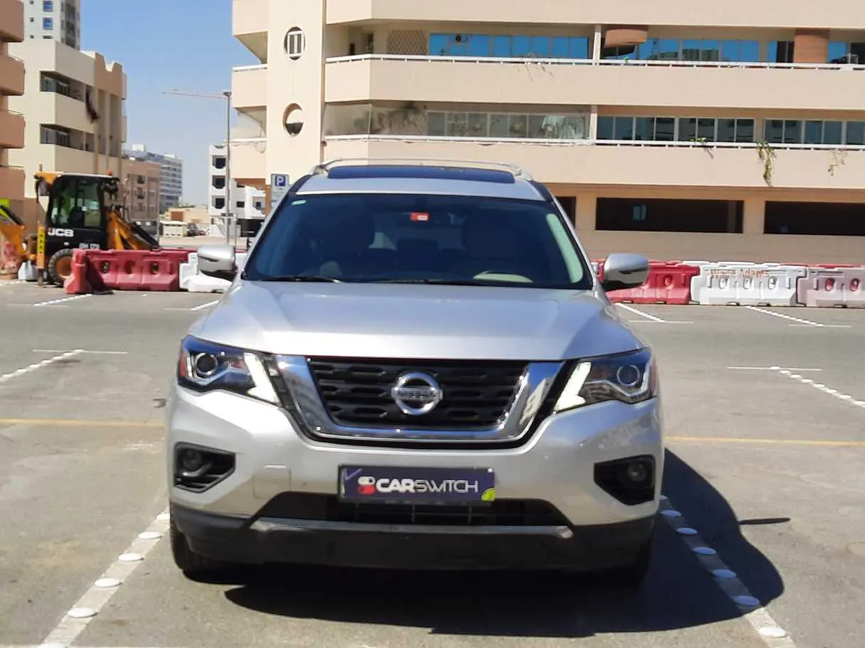 Car image 2