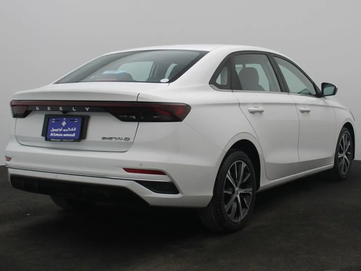 Car image 2