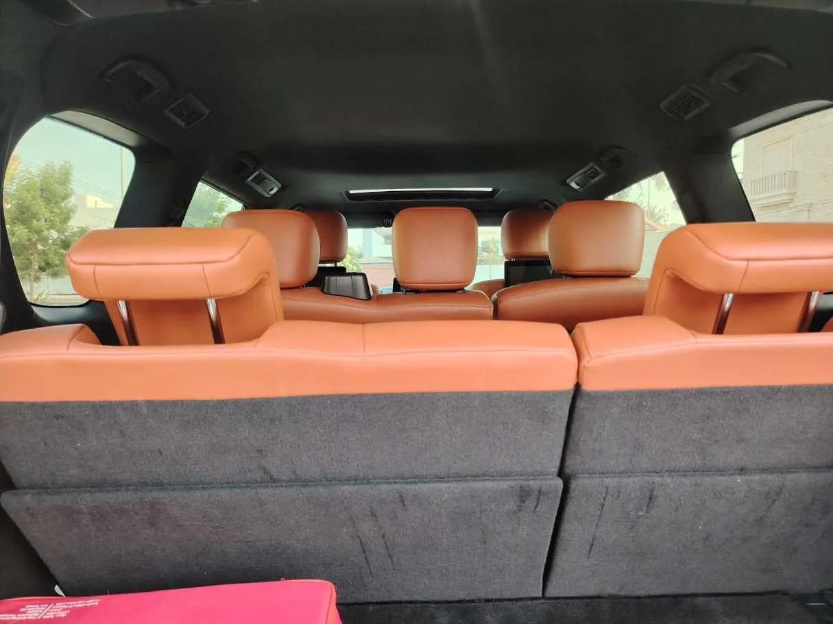 Car image 31