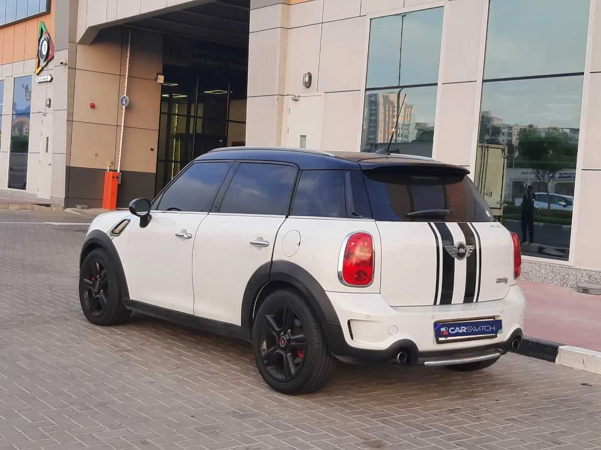 Car image 7