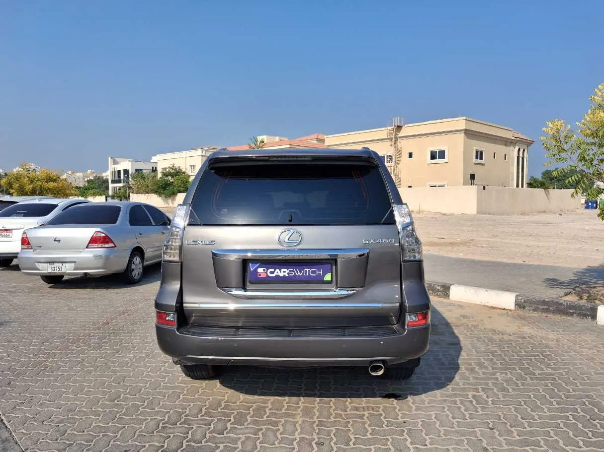 Car image 6