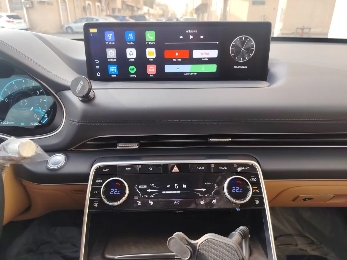 Car image 20