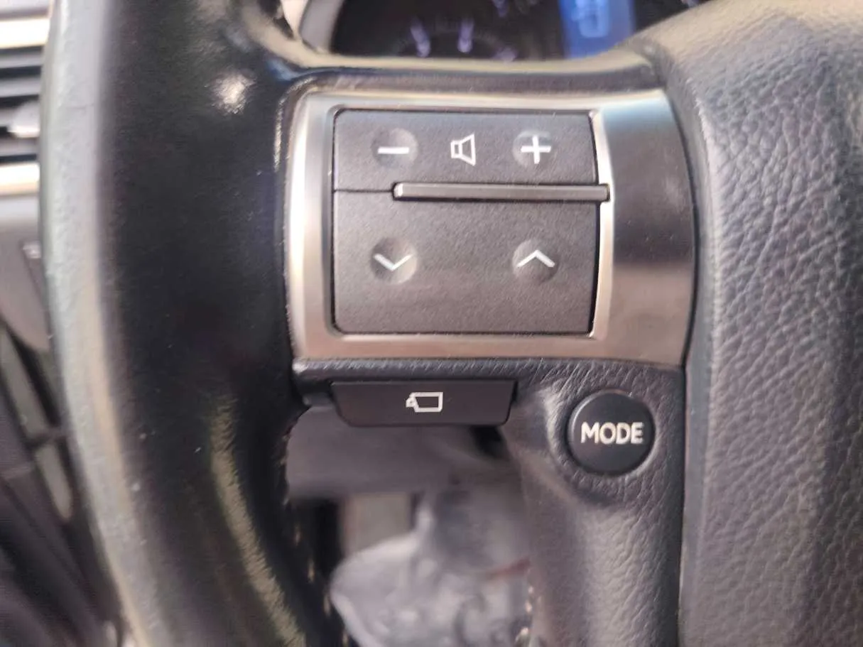 Car image 39