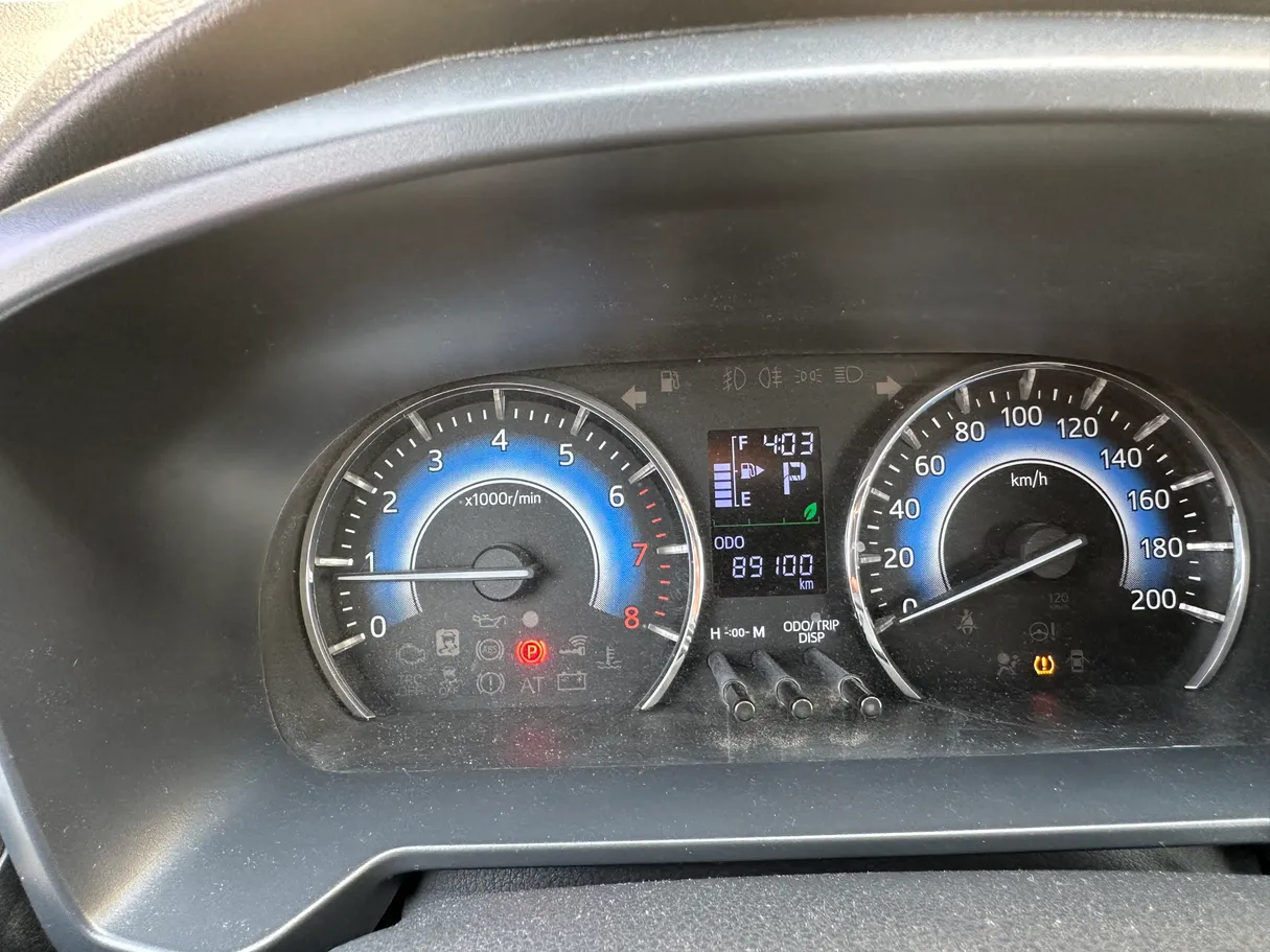 Car image 6