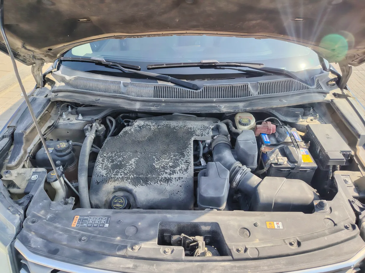 Car image 37
