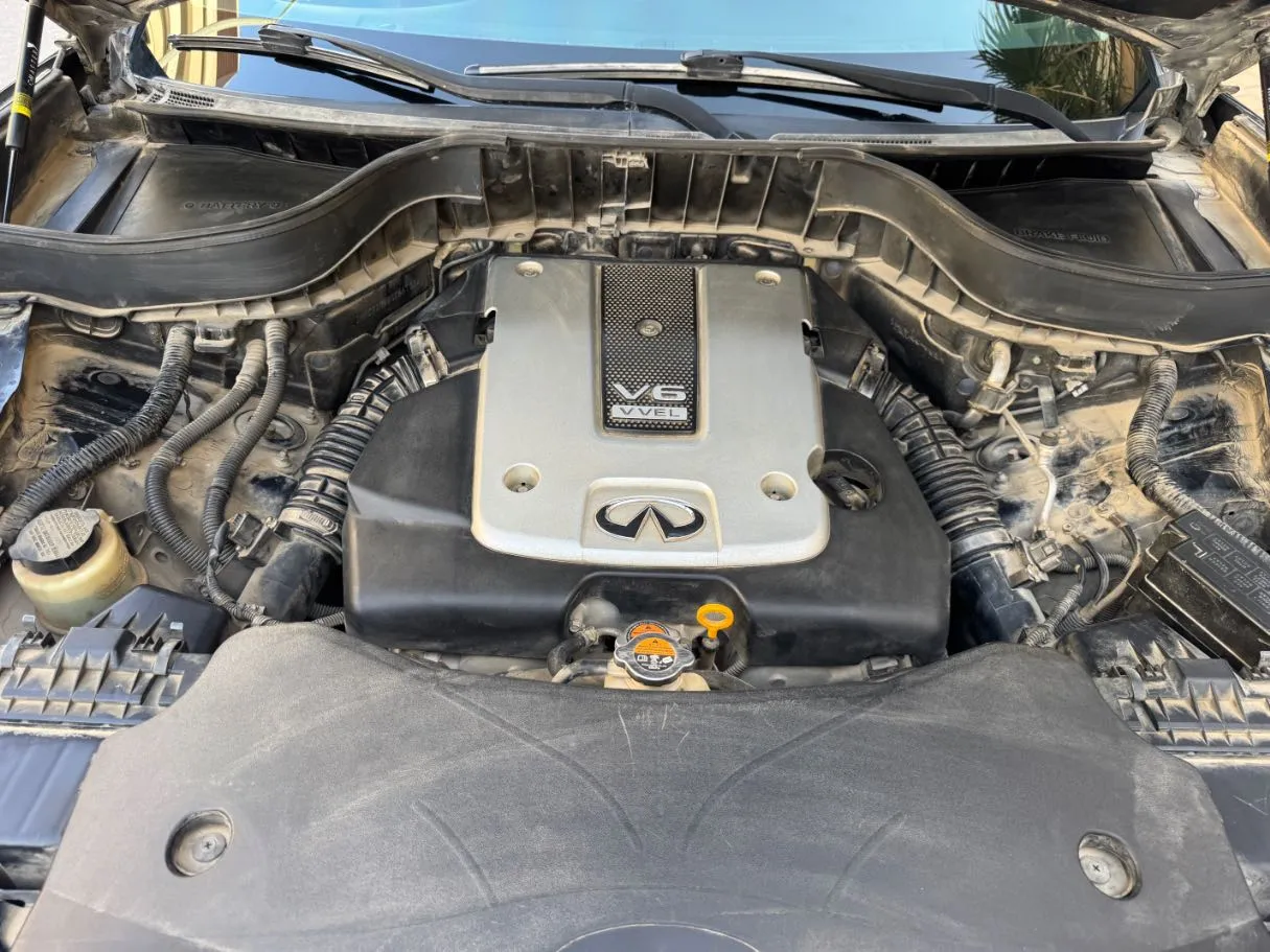 Car image 23