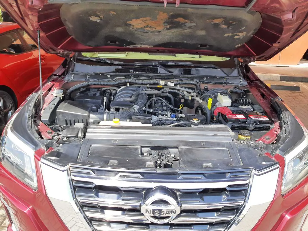Car image 19