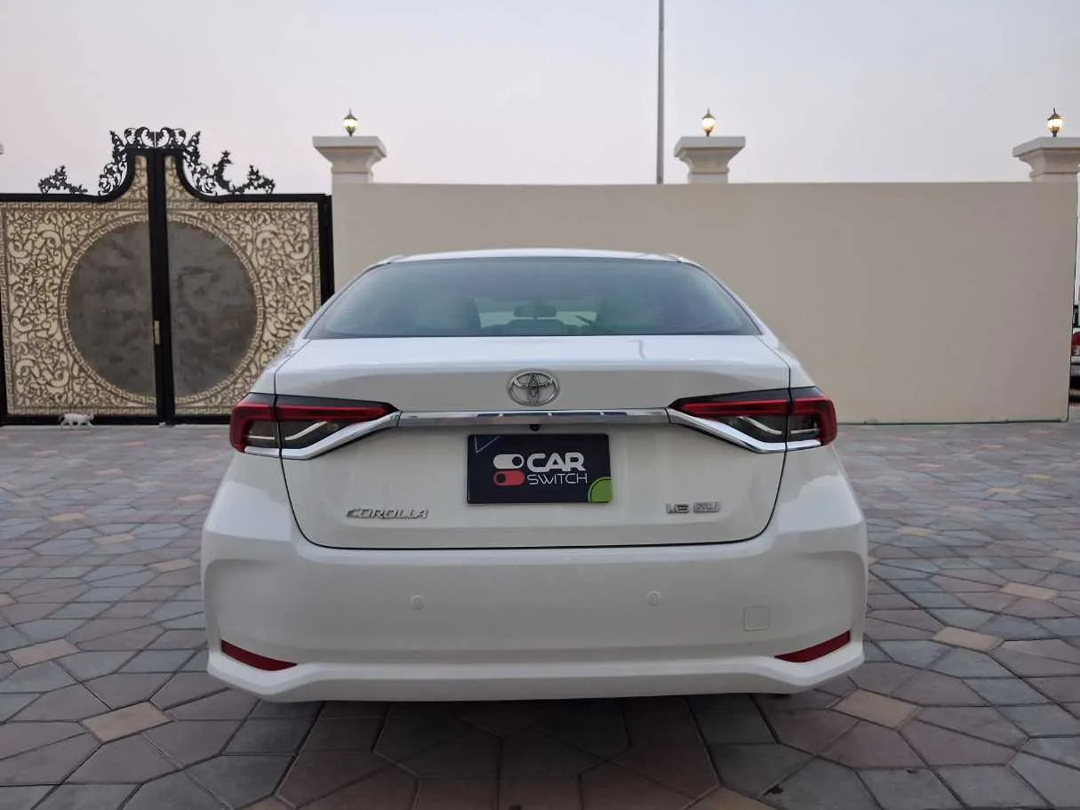 Car image 6
