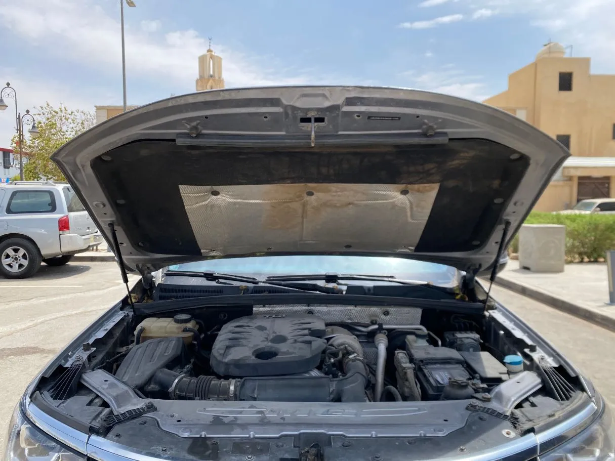 Car image 29