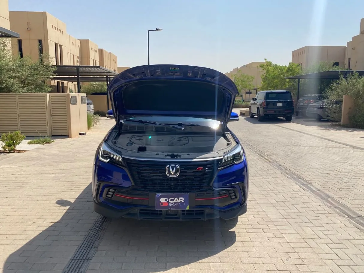 Car image 22