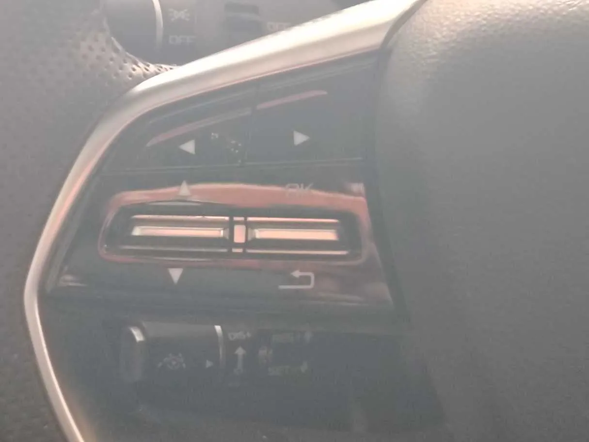 Car image 29
