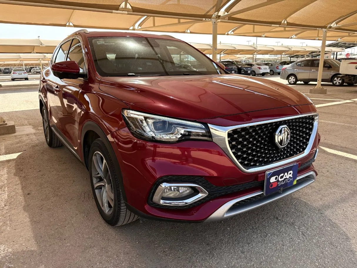 Car image 3