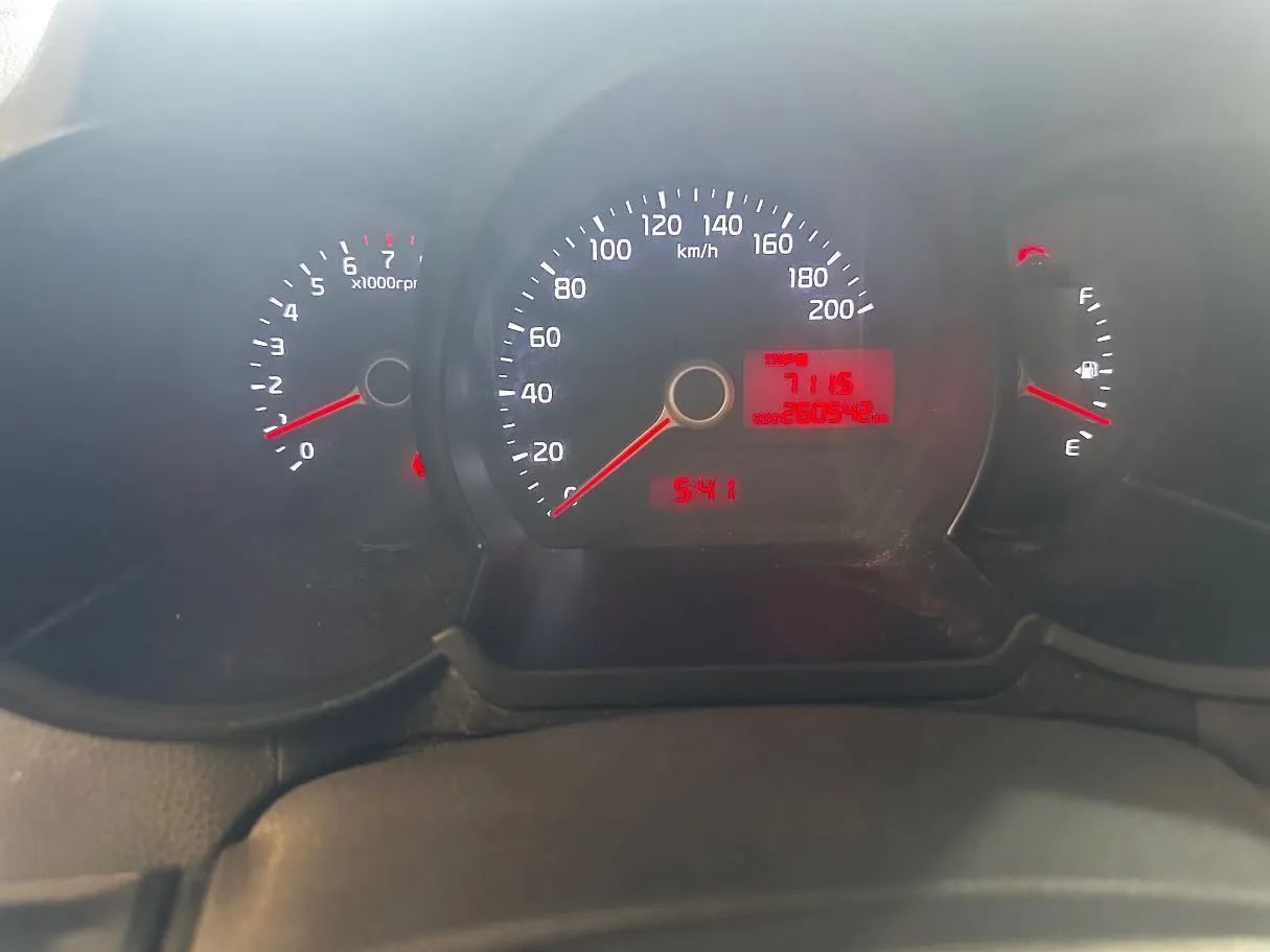 Car image 20