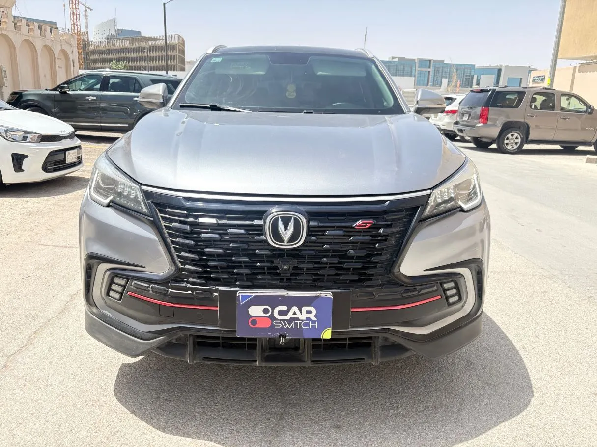 Car image 2