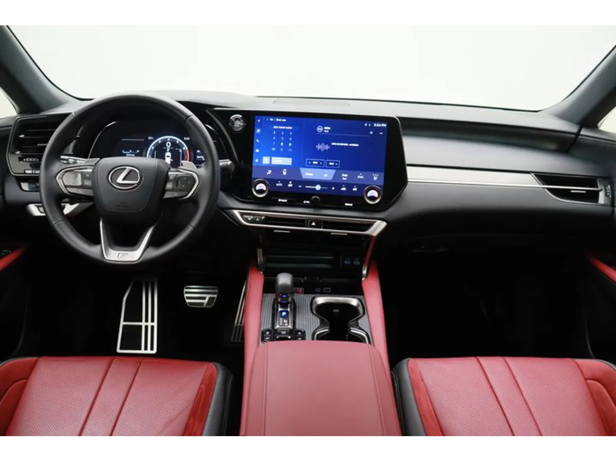 Car image 14