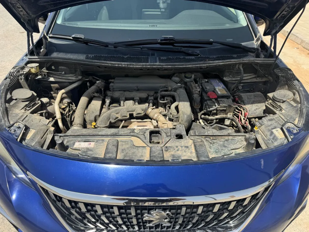 Car image 22