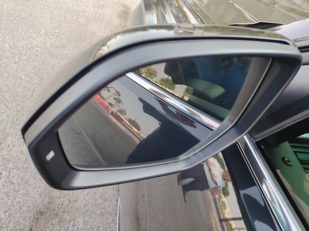 Car image 31