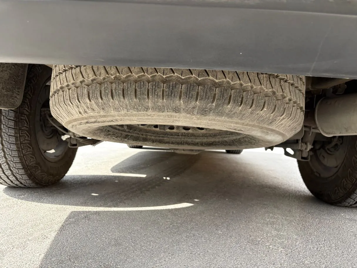 Car image 28