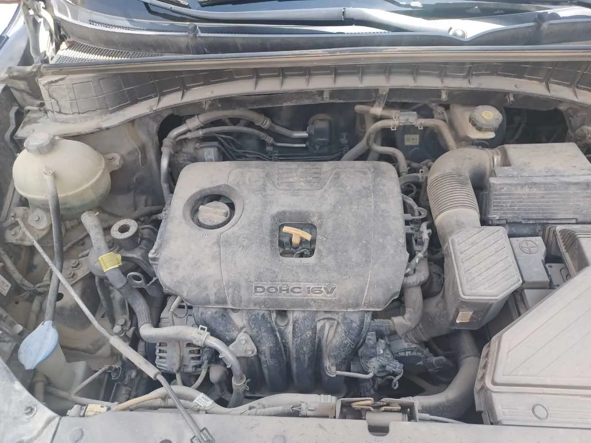 Car image 20