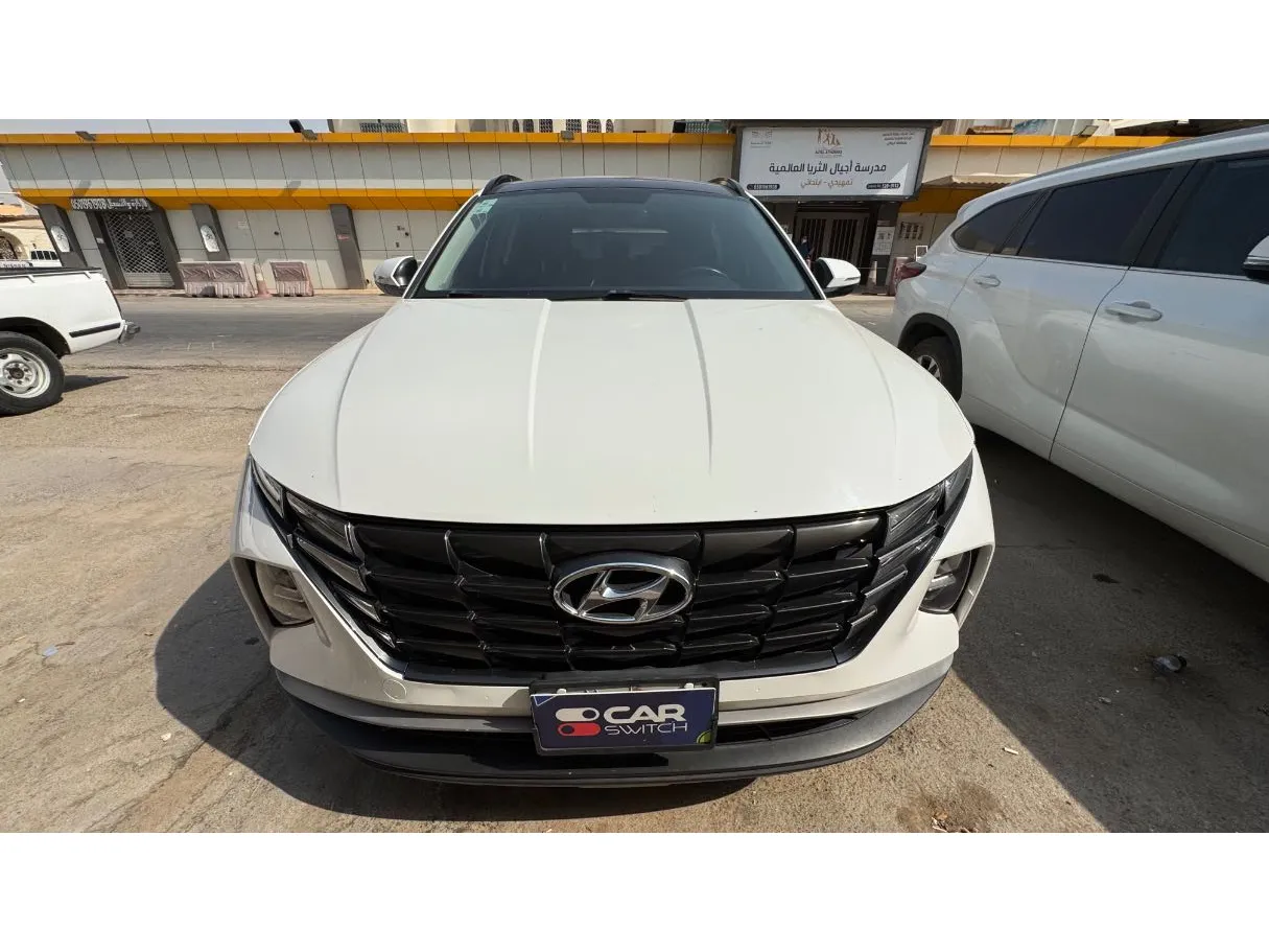 Car image 2