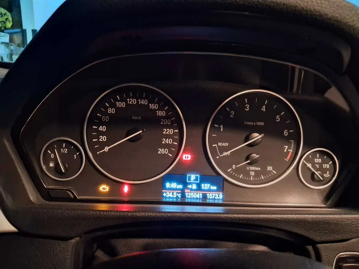 Car image 22