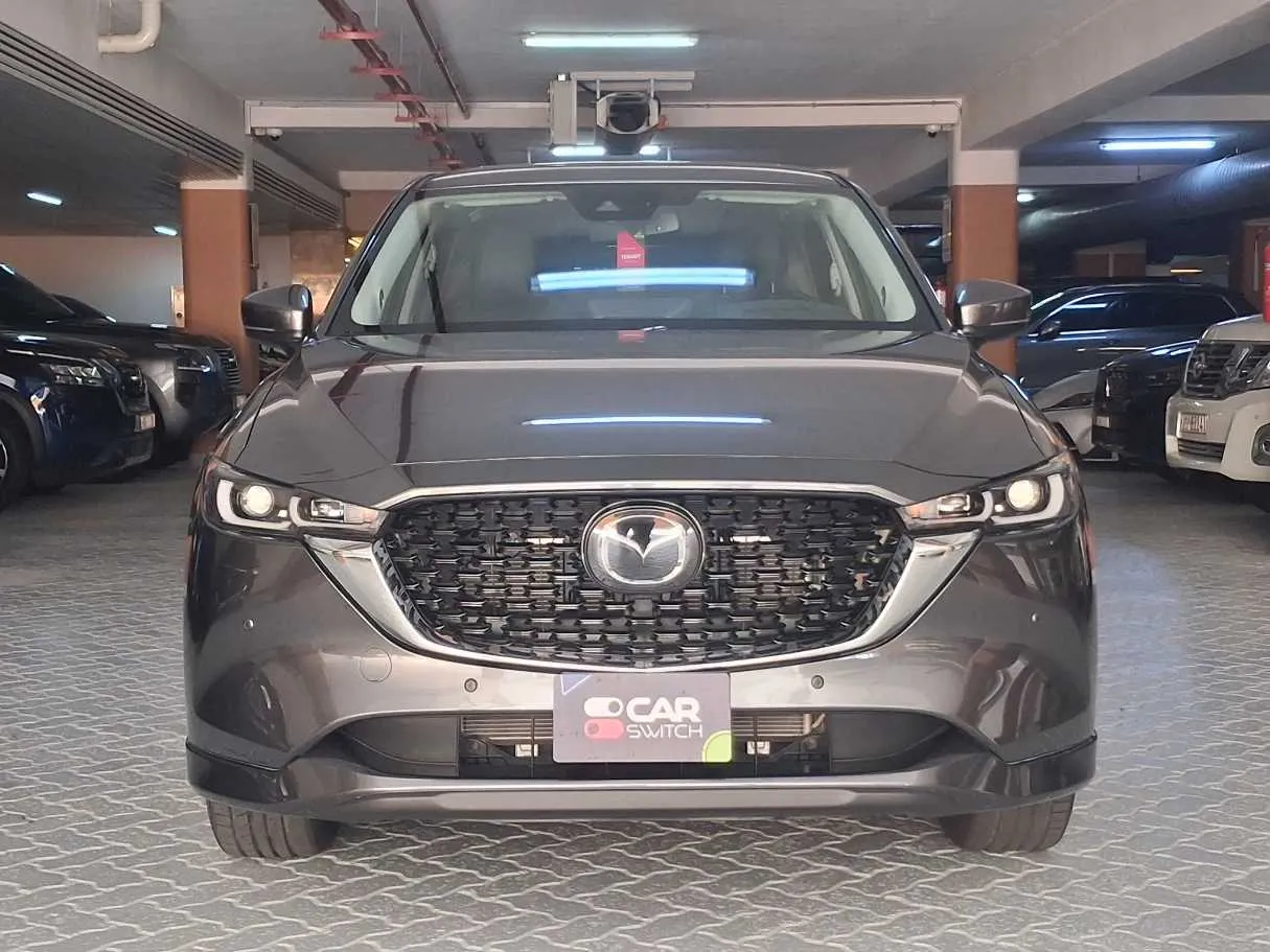 Car image 2