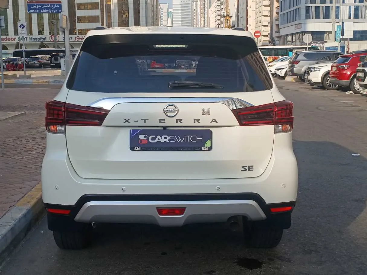 Car image 6