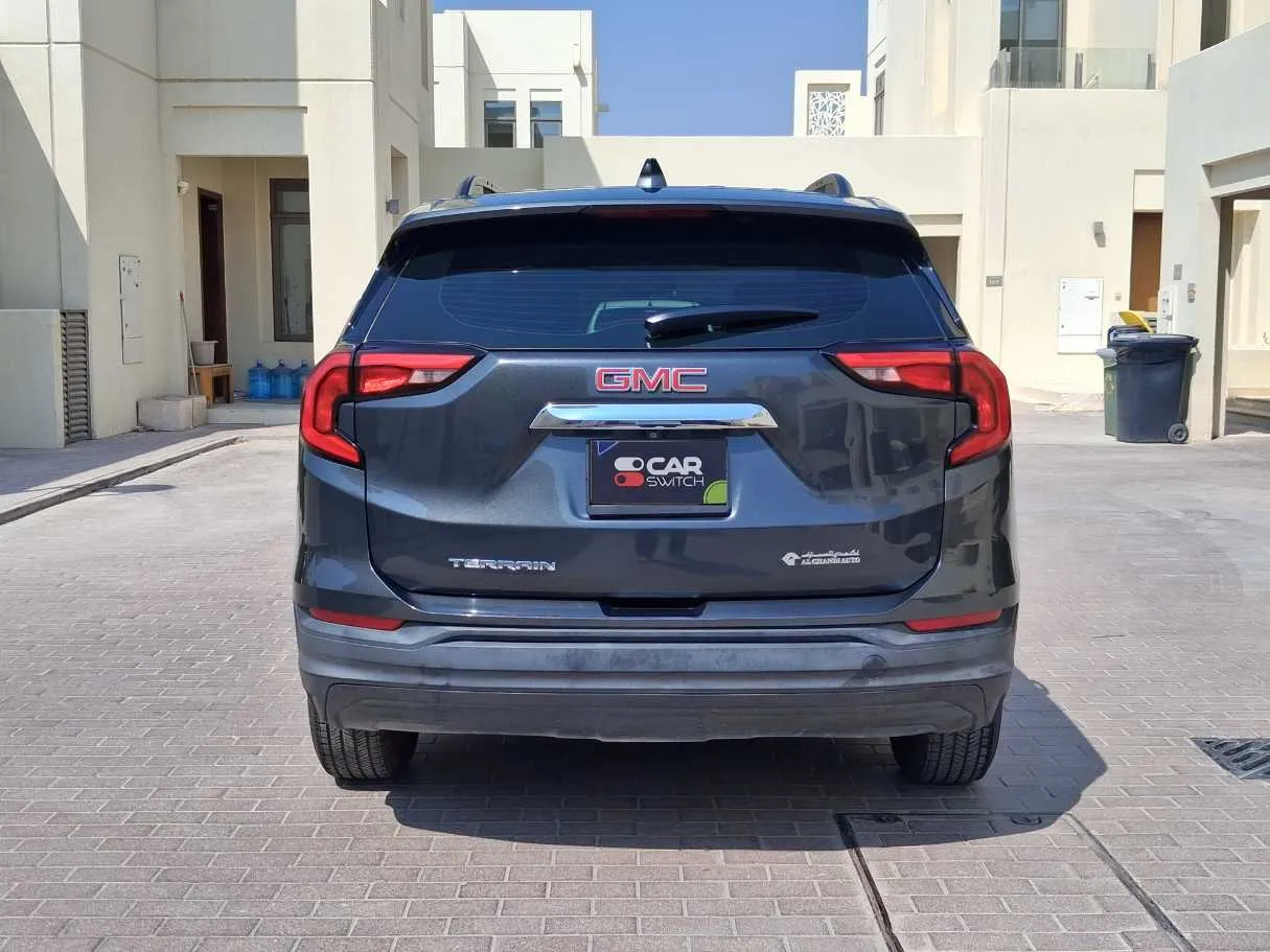 Car image 6