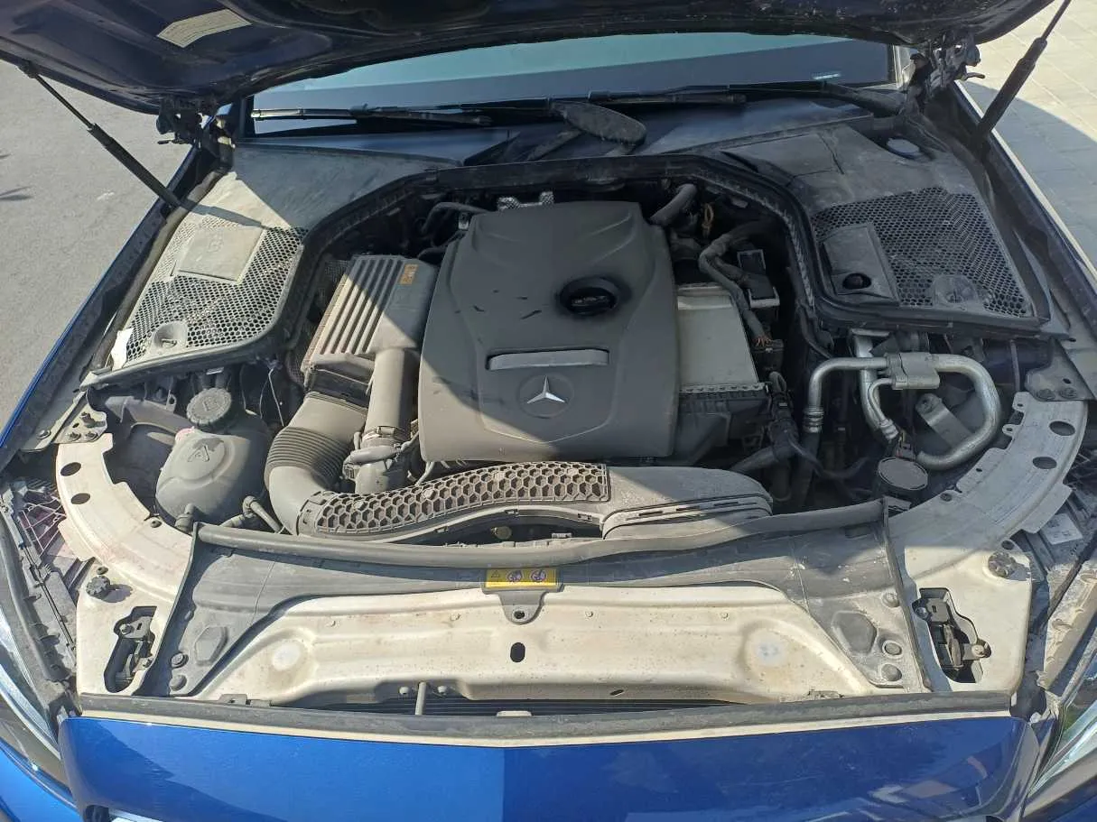 Car image 23