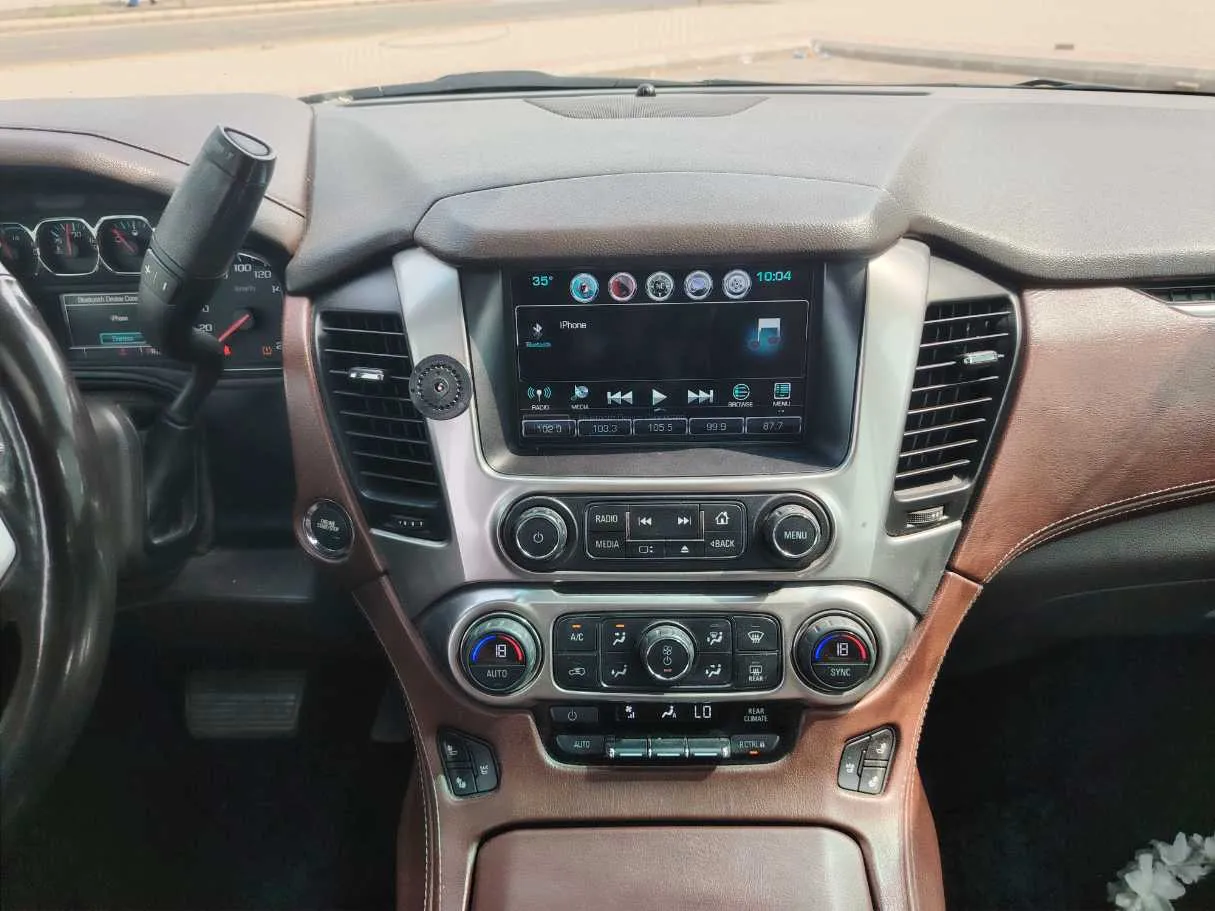 Car image 20